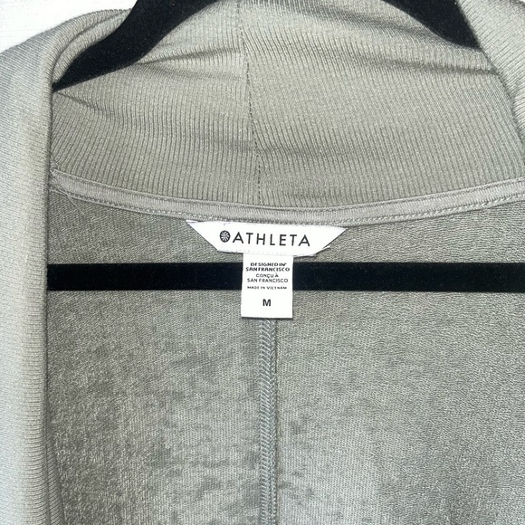 Athleta Nirvana Wear Two Ways Wrap Cardigan size Medium Oversized Comfy Casual - Picture 4 of 6